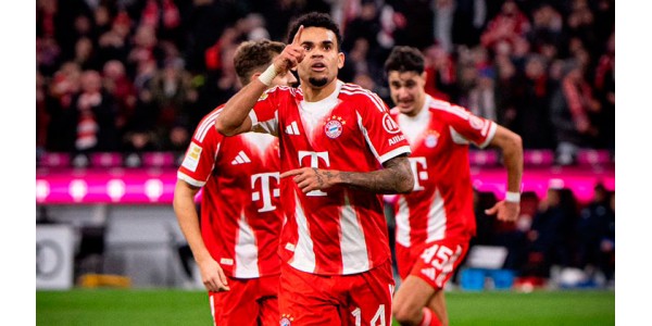 Luis Díaz participou em cinco golos numa única partida pelo FC Bayern München